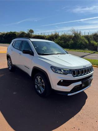 JEEP COMPASS 1.3 T270 TURBO FLEX LONGITUDE AT6 JEEP COMPASS 1.3 T270 TURBO FLEX LONGITUDE AT6